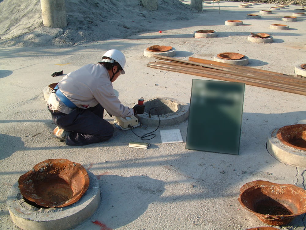 構造物基礎の調査